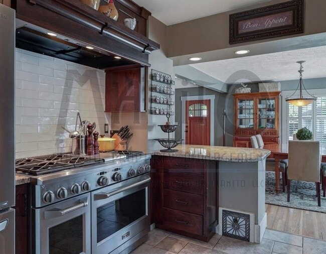 Building Photo - **COMING SOON** Stunning South Hill Home