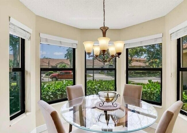 Building Photo - 10552 Santa Laguna Dr