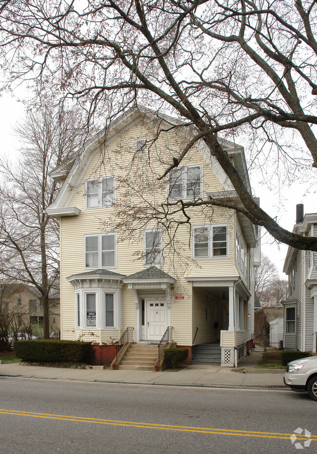 Building Photo - 109-111 Broad St