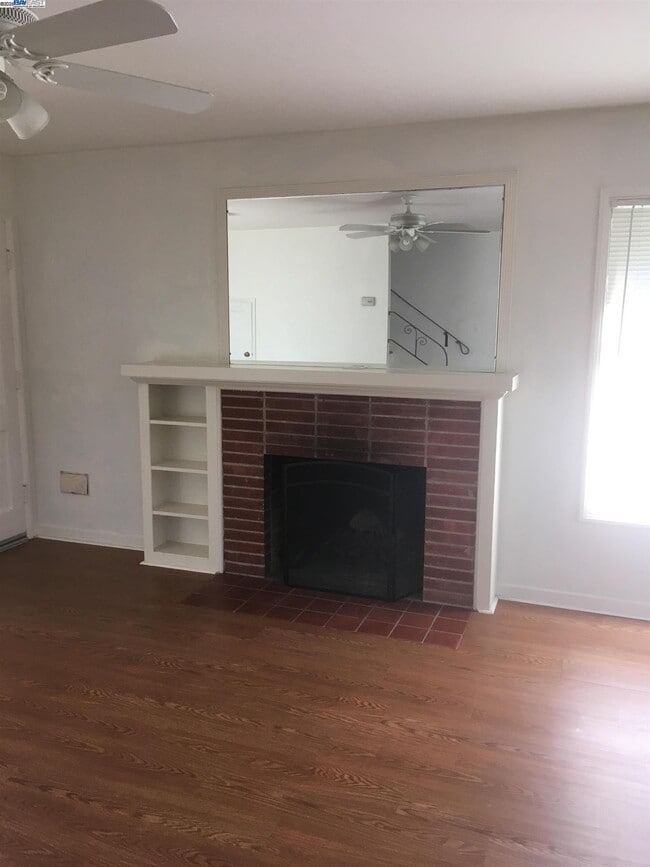 Building Photo - 500 Fortuna Ave