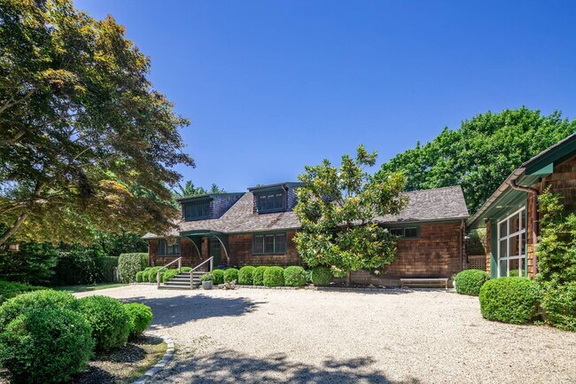 Primary Photo - 29 Harris Ln