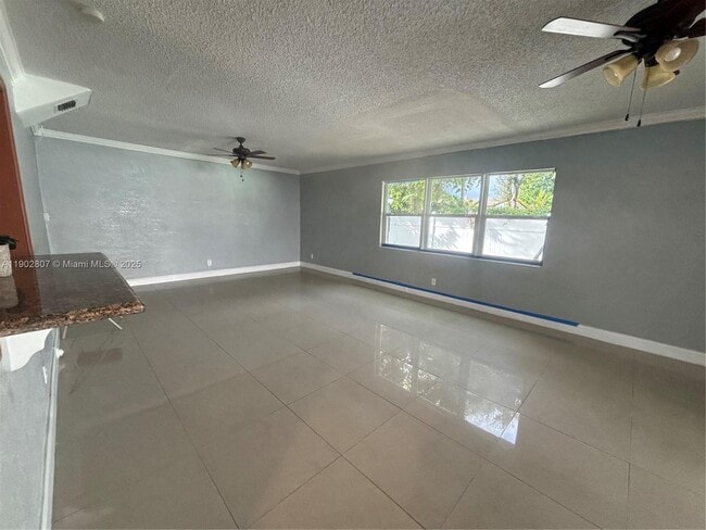 Building Photo - 6881 SW 6th St