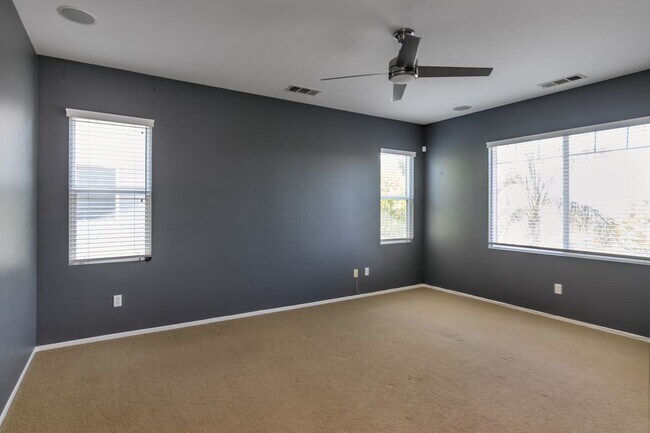 Building Photo - 28031 Alta Vista Ave