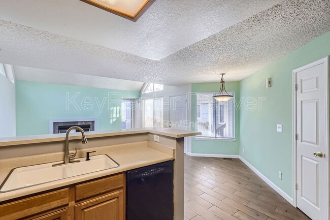 Building Photo - 12404 E Tennessee Cir