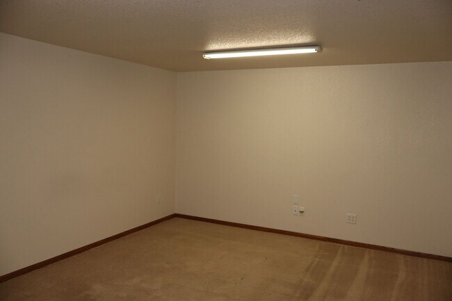 Building Photo - Beautiful 4 Bedroom Home in Midtown Fort C...