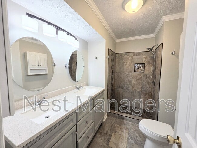 Building Photo - 7320 Avila Dr