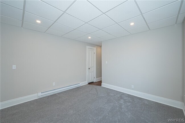 Building Photo - 2148 Main St