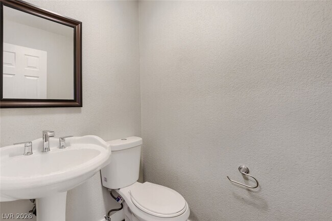 Building Photo - 8215 Mt Brodie Cir