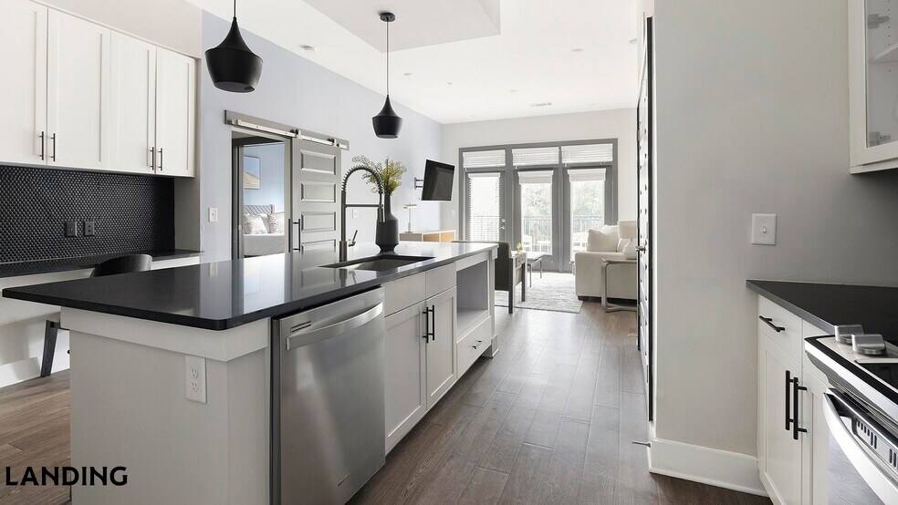 Building Photo - 2550 Blackmon Dr