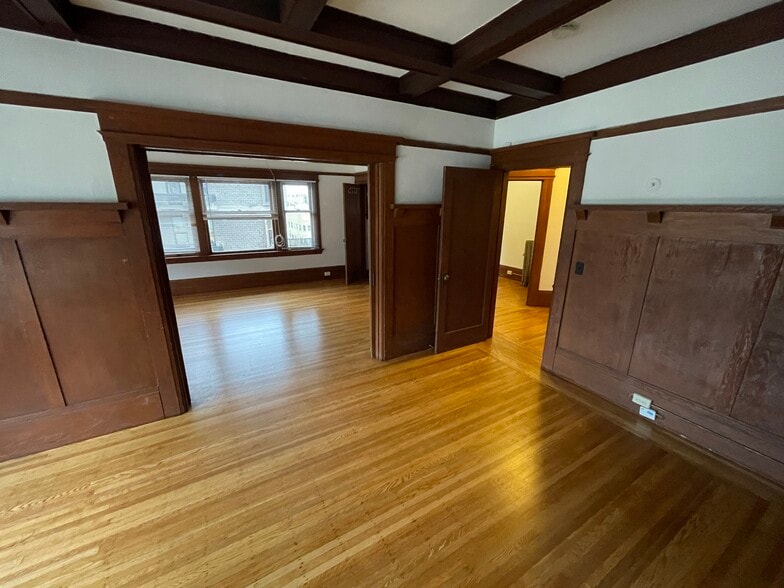 Building Photo - 2523 Ridge Rd