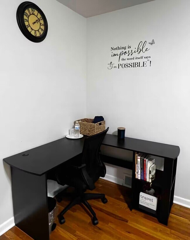 Building Photo - 449 Jensen Rd