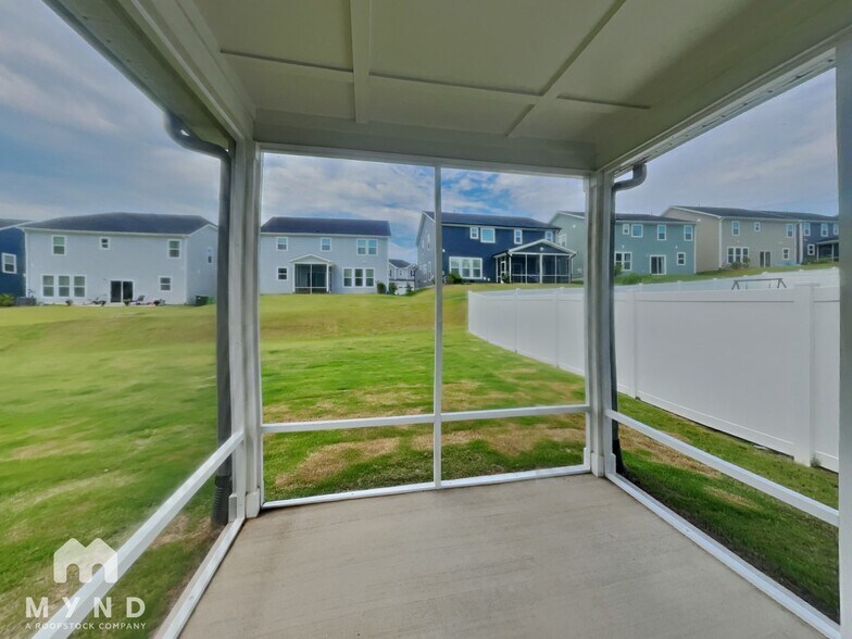 Building Photo - 3372 Belterra Pt Dr