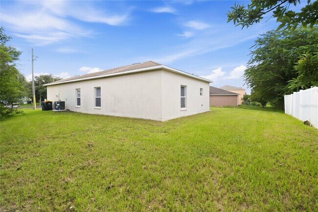 Building Photo - 251 Grouper Ct