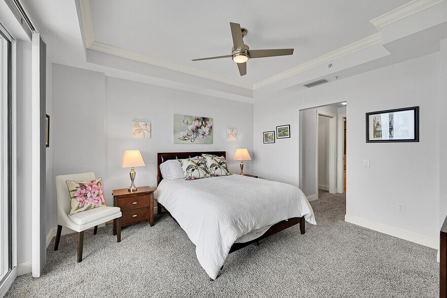 Building Photo - 2743 1st St