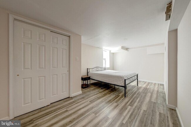 Building Photo - 4144 Addison Rd