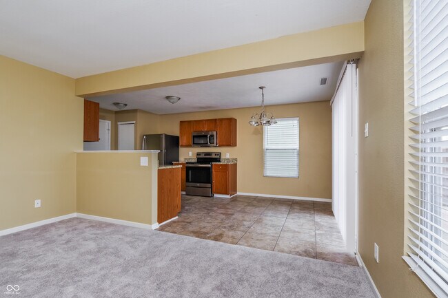 Building Photo - 8332 Sansa St