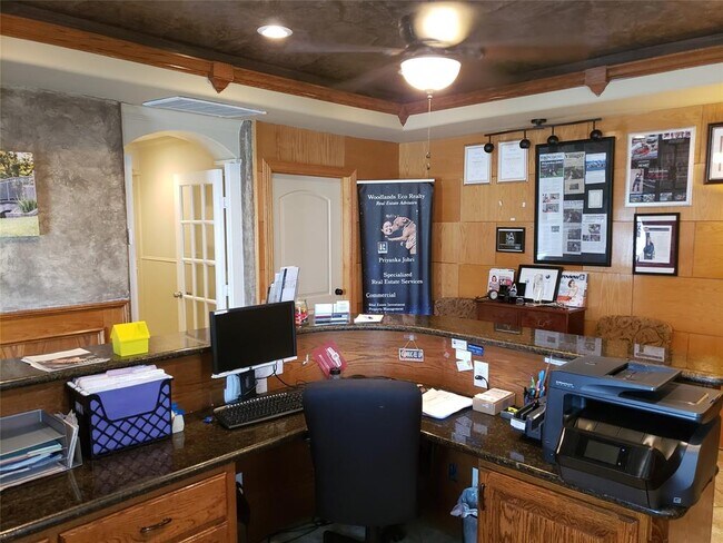 Building Photo - 26519 I-45