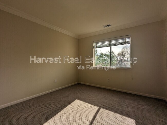 Building Photo - 10 Haskins Ranch Cir