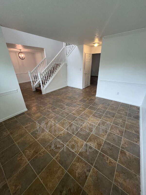 Building Photo - 12564 Geist Cove Dr