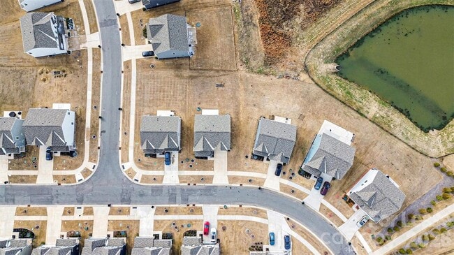 Building Photo - 1354 Harleston St