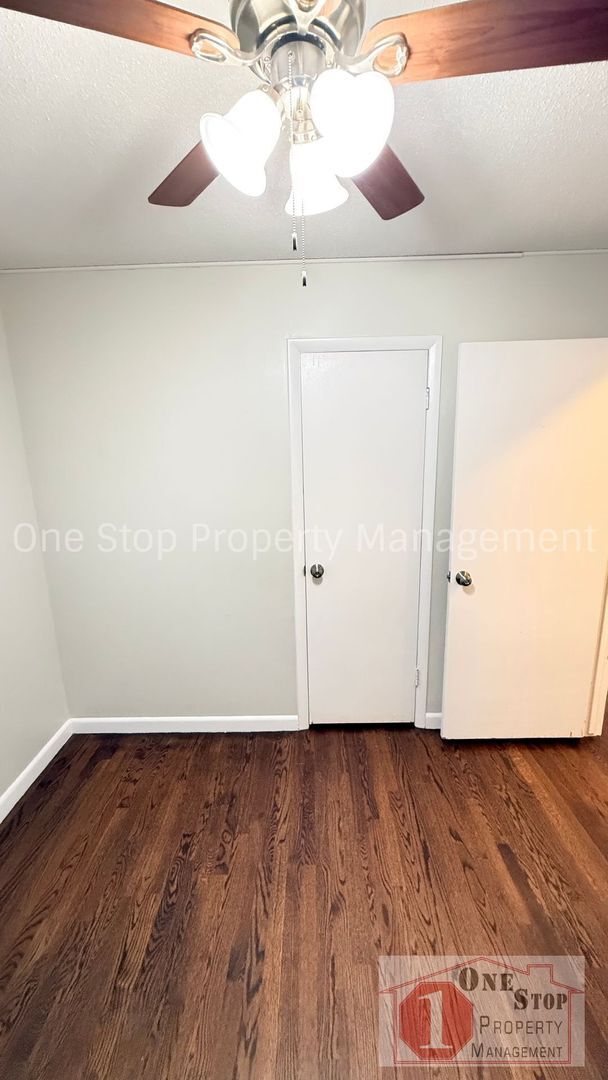 Building Photo - Charming 3-bedroom, 1.5-bathroom home in Kansas City