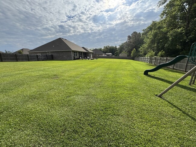 Building Photo - 4007 Amble Wy