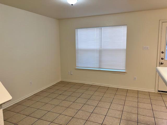 Building Photo - 1012 Christopher Ave