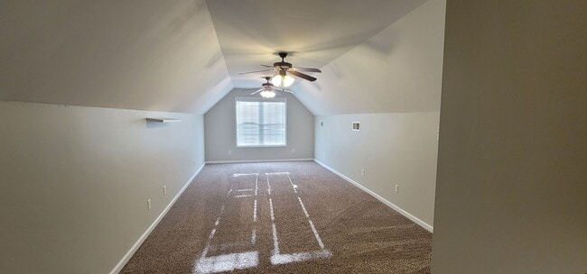 Building Photo - PHENOMENAL 4 Bedroom BEAUTY!!