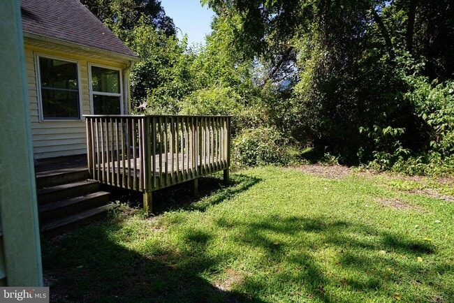 Building Photo - 5679 Anchor Pl