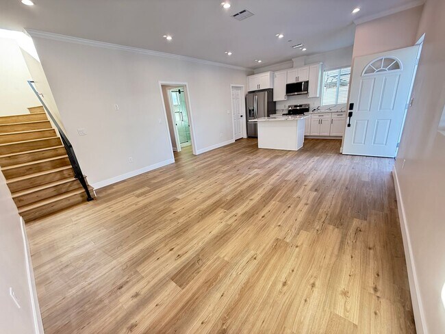 Building Photo - All solar new construction 3/3 house