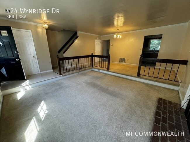 Building Photo - 424 Wynridge Dr