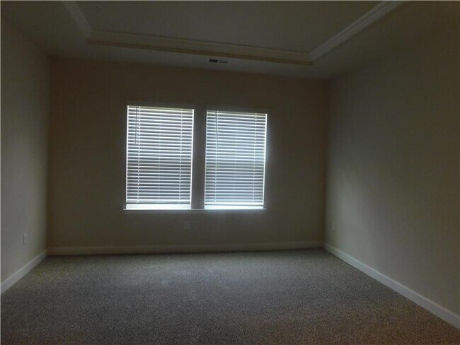 Building Photo - 976 Maya Layne Dr