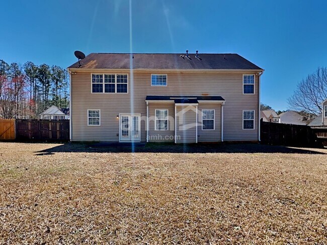 Building Photo - 2410 Greenside Ct