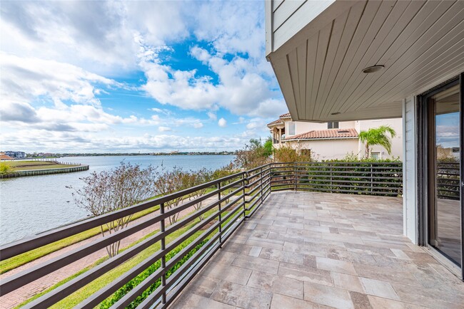 Building Photo - 2037 Enterprise Ave