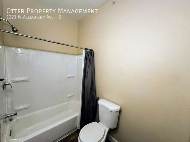 Building Photo - 1221 W Allegheny Ave