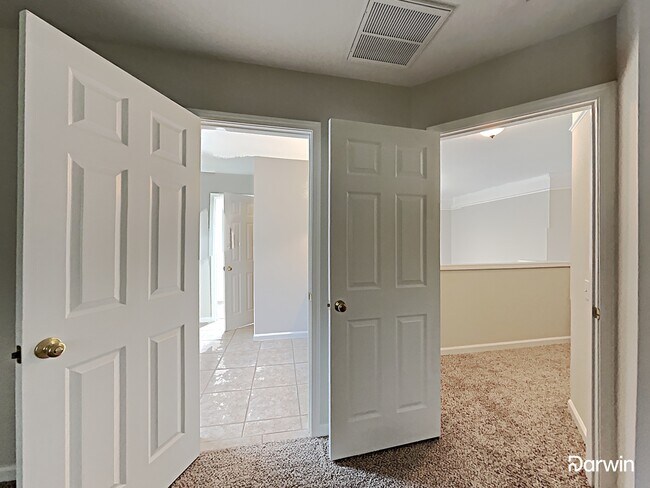 Building Photo - 1015 Clearbrook Road, Matthews, NC 28105