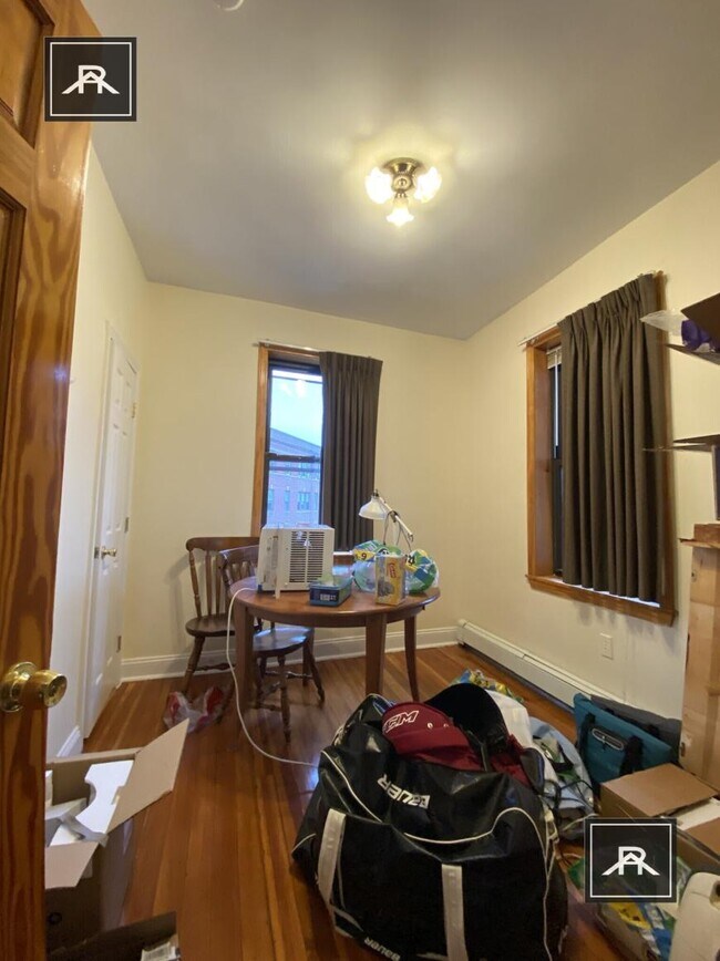 Building Photo - 5 bedroom in Brighton MA 02135