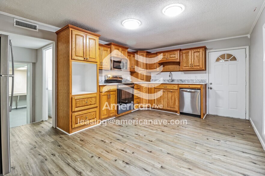 Building Photo - 1514 Drennon St