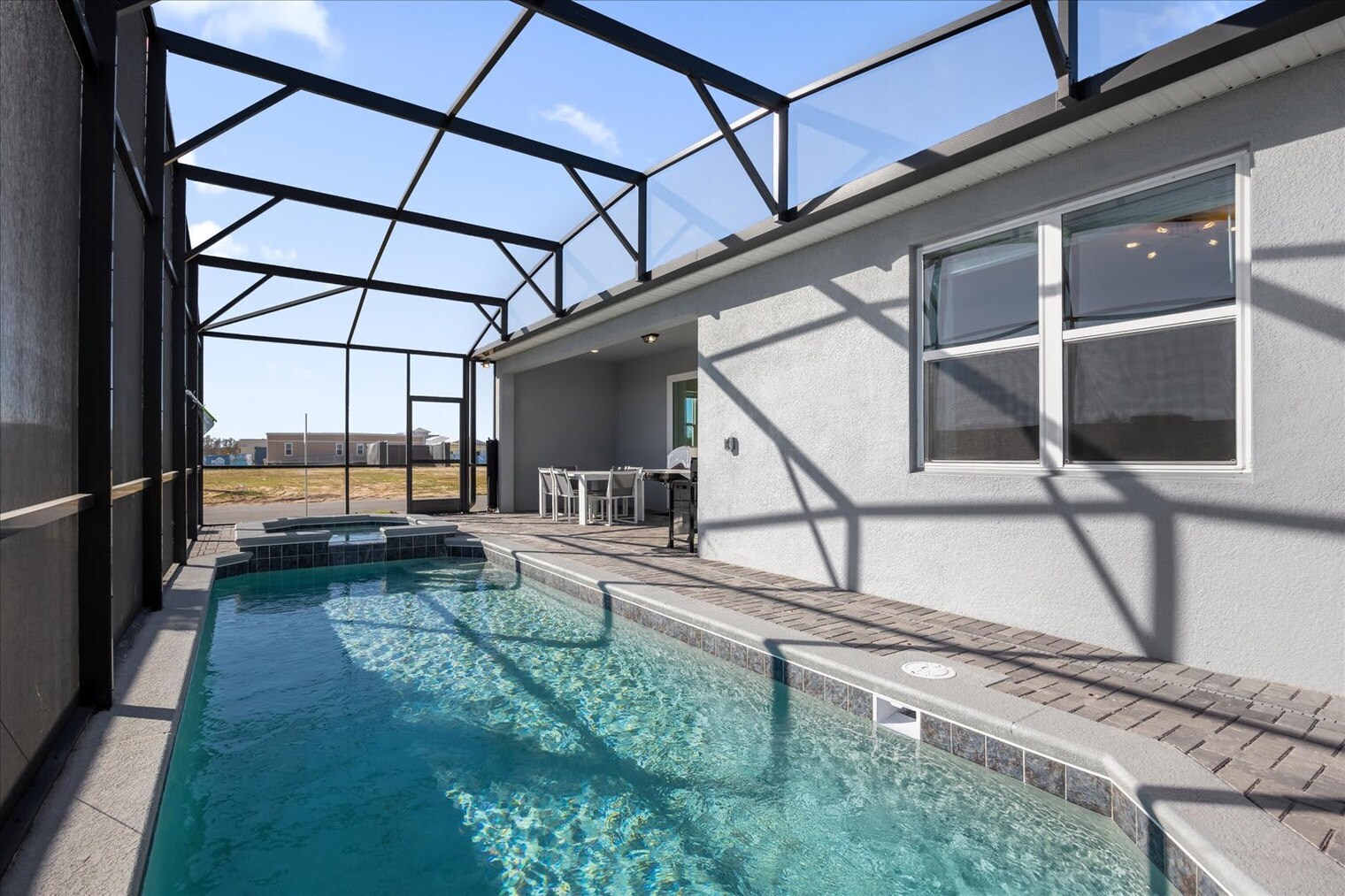 Building Photo - 16200 St Martin St