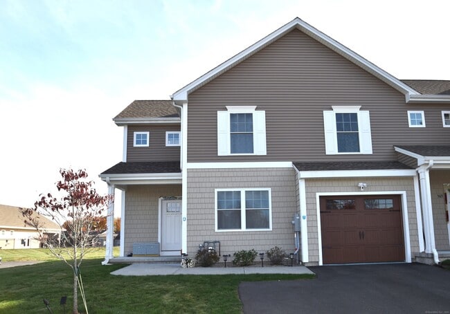 Primary Photo - 501 Old Village Cir