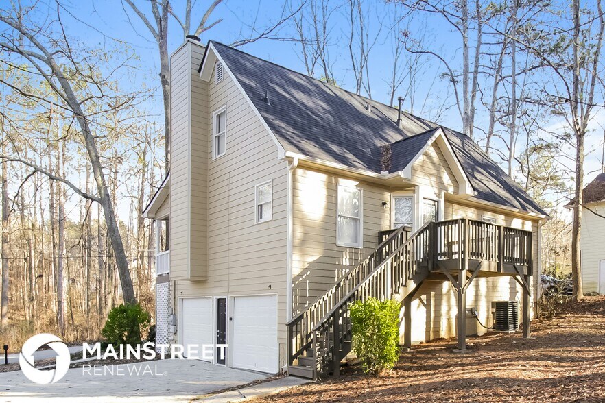 Building Photo - 413 Oak Landing Dr