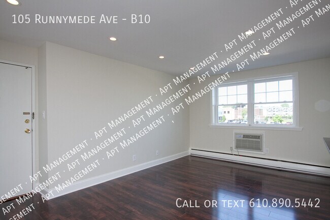 Building Photo - 105 Runnymede Ave