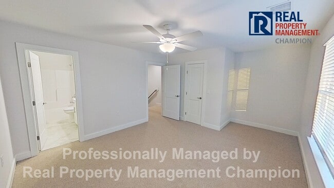 Building Photo - Newly Constructed Luxury Townhomes in Porters Neck