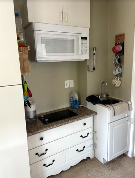 Building Photo - 7187 Santa Lucia Cir