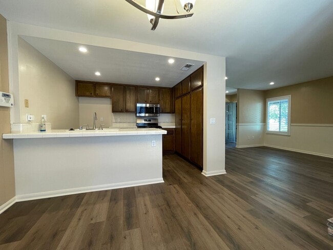 Building Photo - 1287 Tarryglen Ln