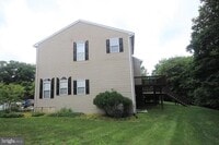 Building Photo - 18 Penmore Pl