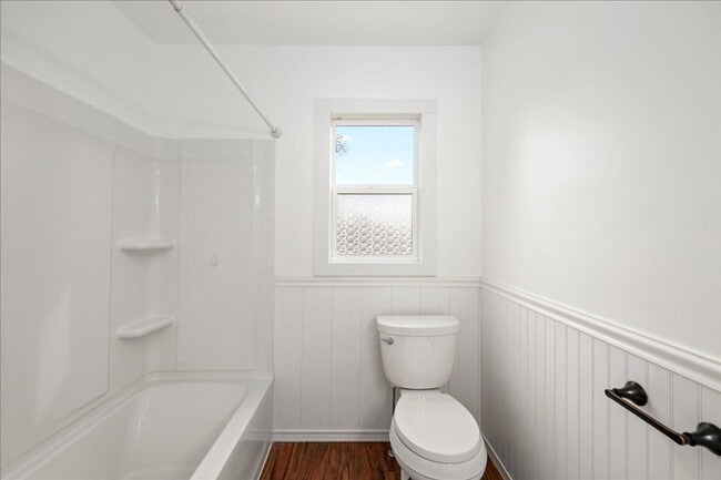 Building Photo - Charming, recently renovated 3-bed, 2.5 bath Ranch for rent in Milford, $2,200/month. Available e...