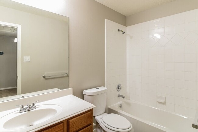 Building Photo - 5714 Straight Way