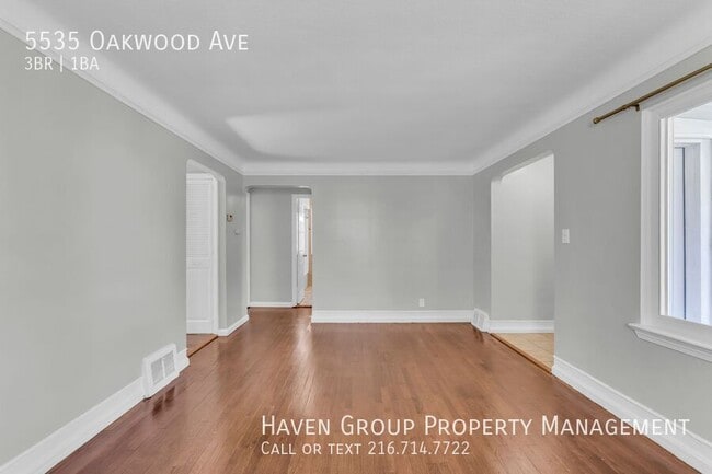 Building Photo - 5535 Oakwood Ave