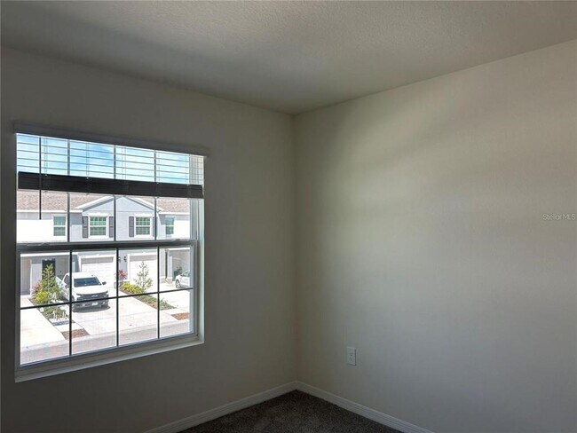 Building Photo - 17550 Crescent Moon Lp